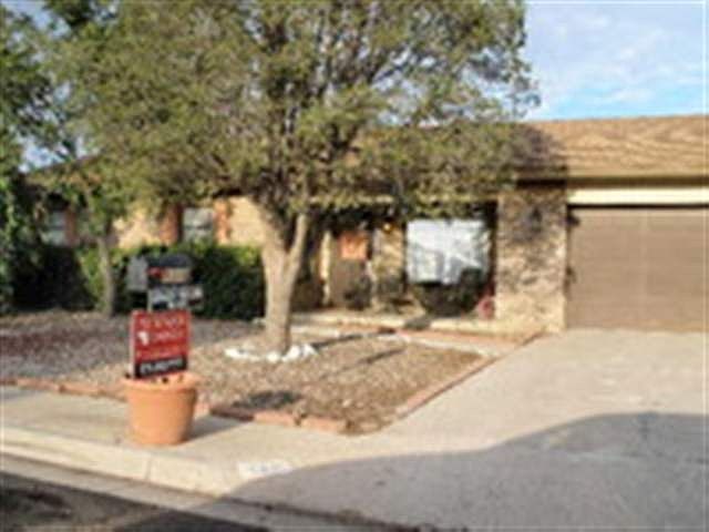 1st image of 3318 N Belmont Pl