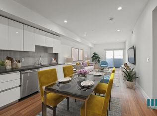 Gramercy Park by Wiseman, Los Angeles, CA 90004