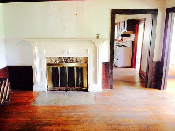 4th image of 1294 Alta Dr