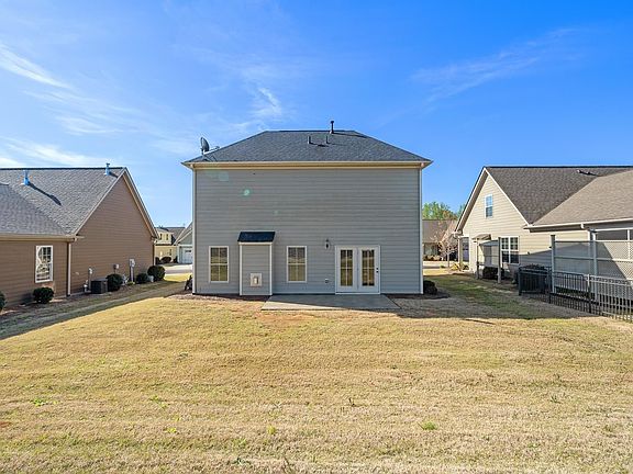 5th image of 101 Belle Oaks Dr