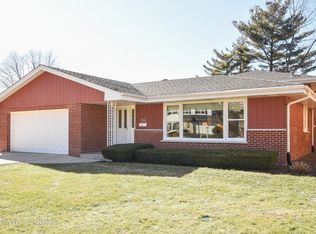 706 S Can Dota Ave, Mount Prospect, IL 60056