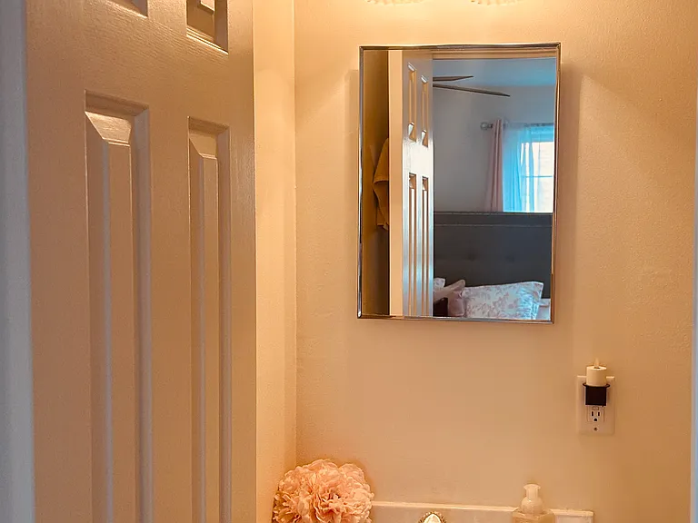 141 Linden Ln #3 — Photo 6