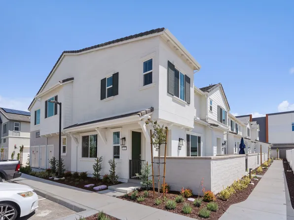 3581 S Eichler Paseo Unit 13, Ontario, CA 91761