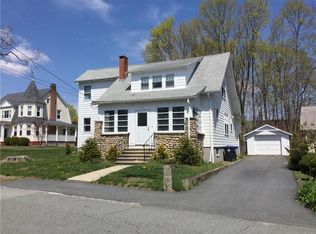 105 Olney Ave, North Providence, RI 02911