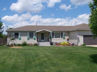 83 227th St, Steger, IL 60475