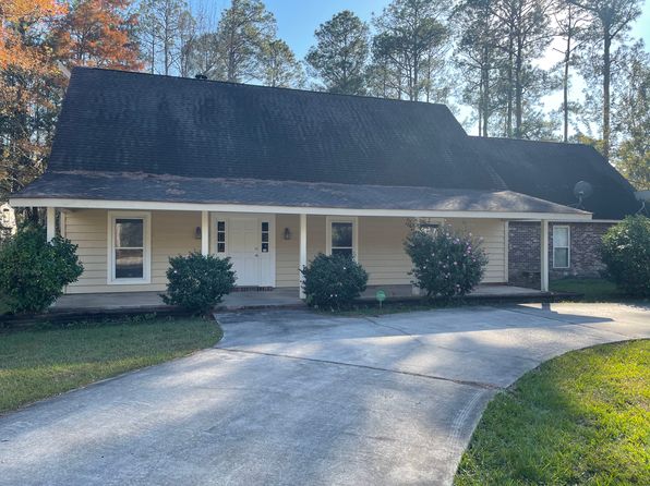 212 Lexington Dr