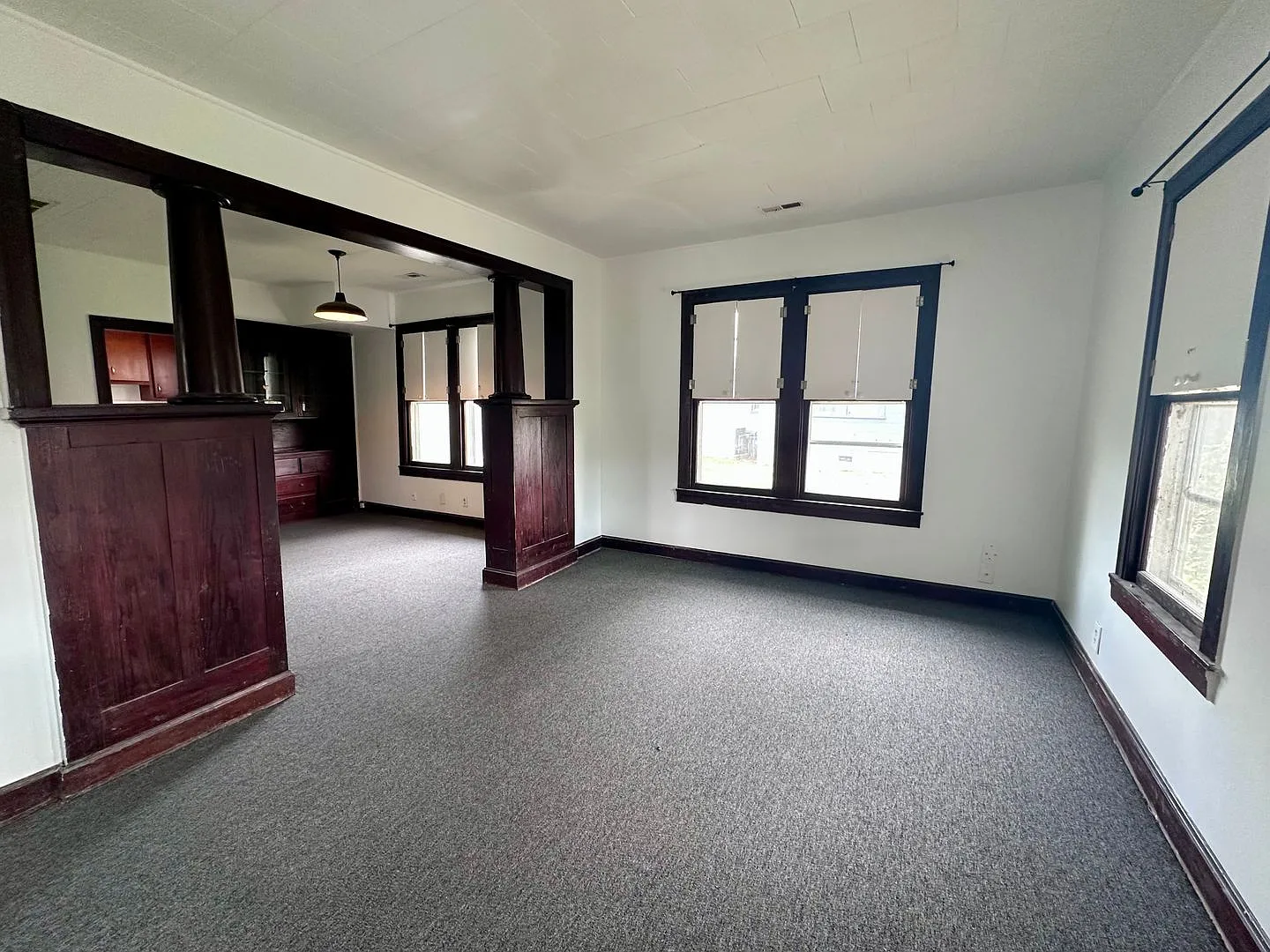 Updated 4-Bed House with Fenced Yard in Efland! — Photo 3