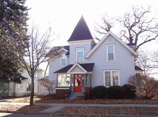 214 E Ridge St, Marquette, MI 49855