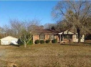 1123 Farmer Rd, Starr, SC 29684