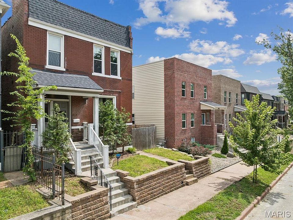 1st image of 3329 Vista Ave