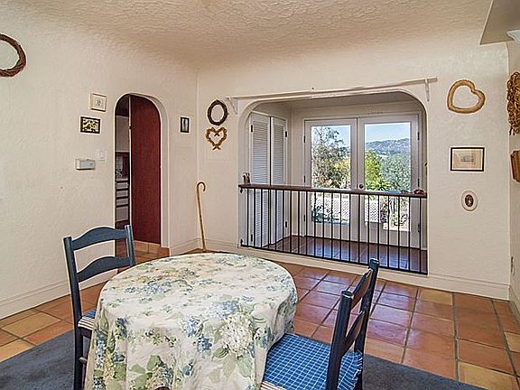 3rd image of 1843 Bello Hills Ln