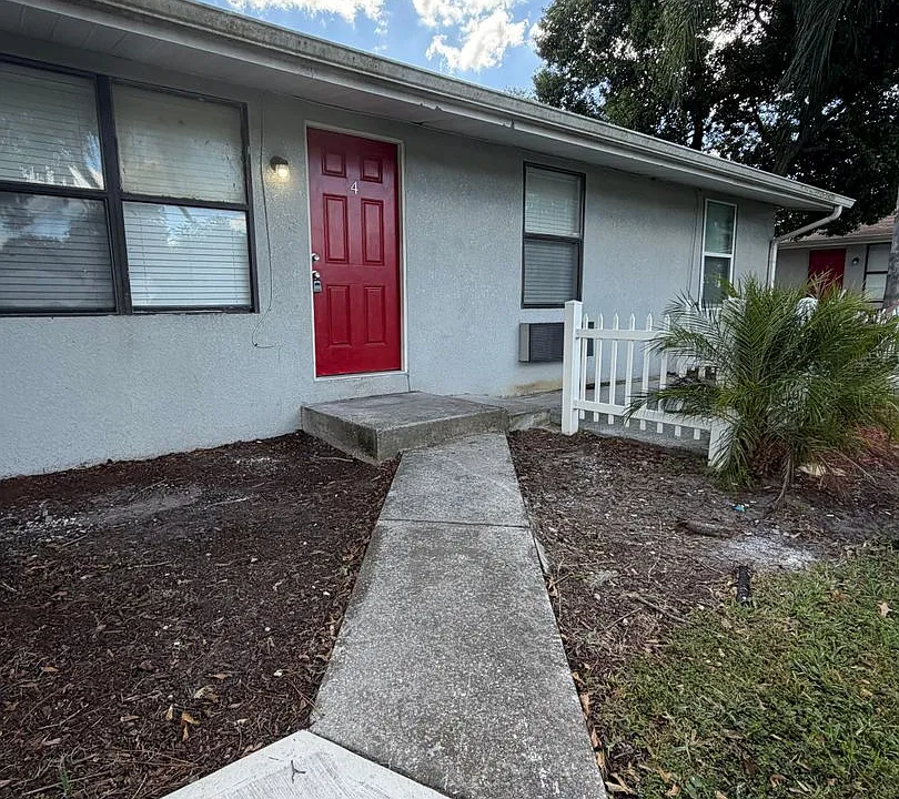 Strawberry Place Apartments
