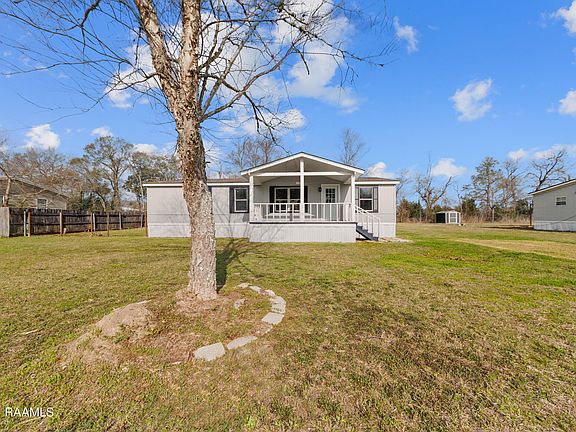 3rd image of 1029 Poydras Pl