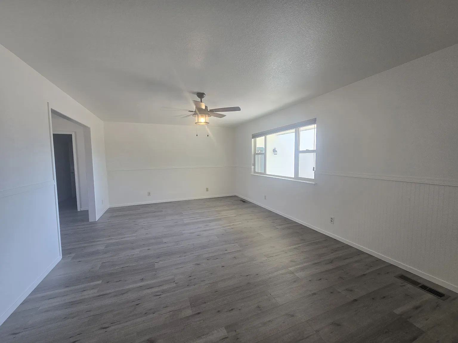 4 bed, 2168 sqft, $3,500 — Photo 3