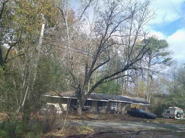 745 Sam Gibbs Rd, Union Grove, AL 35175