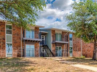 8021 W Elizabeth Ln APT 115, Fort Worth, TX 76116