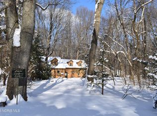 10122 Ramm Rd, Monclova, OH 43542