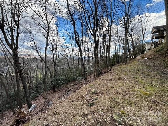 5th image of 888 Glen Eagles Ln #178
