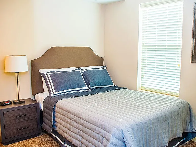 Bauer Farms Apartments & Townhomes — Photo 15