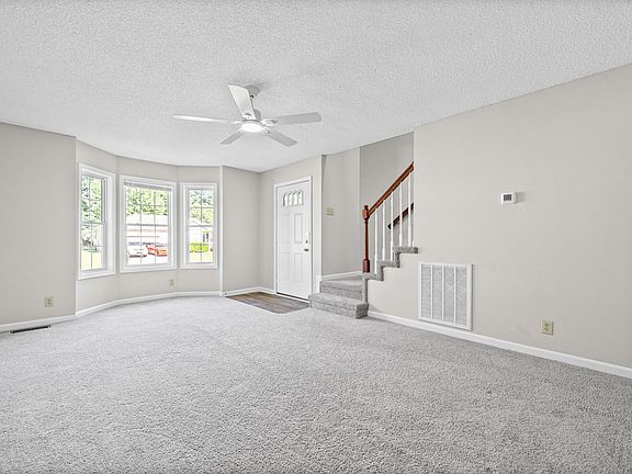 5th image of 3327 S Senseney Cir