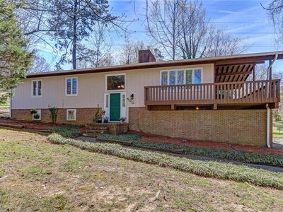 400 Northridge Rd, Jamestown, NC, 27282