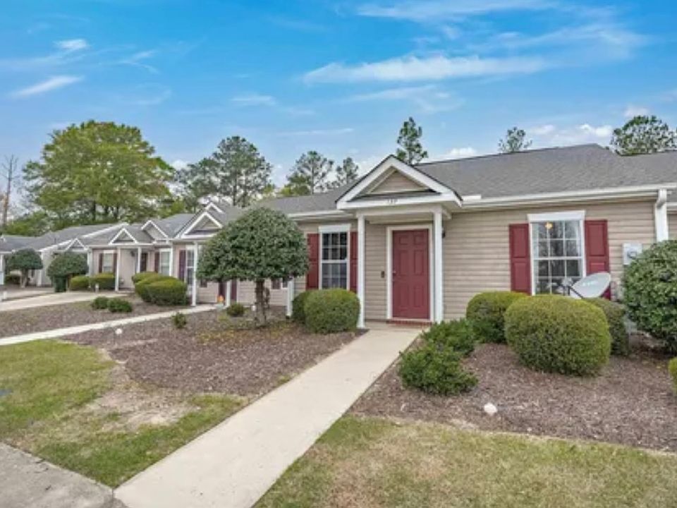 1st image of 132 Cedar Glen Ln