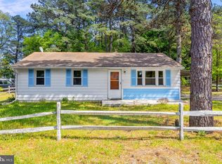 851 Norcross Rd, Lindenwold, NJ 08021