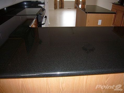 4th image of 33302 Bay Hill Dr