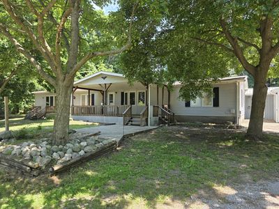 627 W 44th St, Fremont, MI, 49412