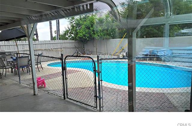 2nd image of 5590 Bonnie St