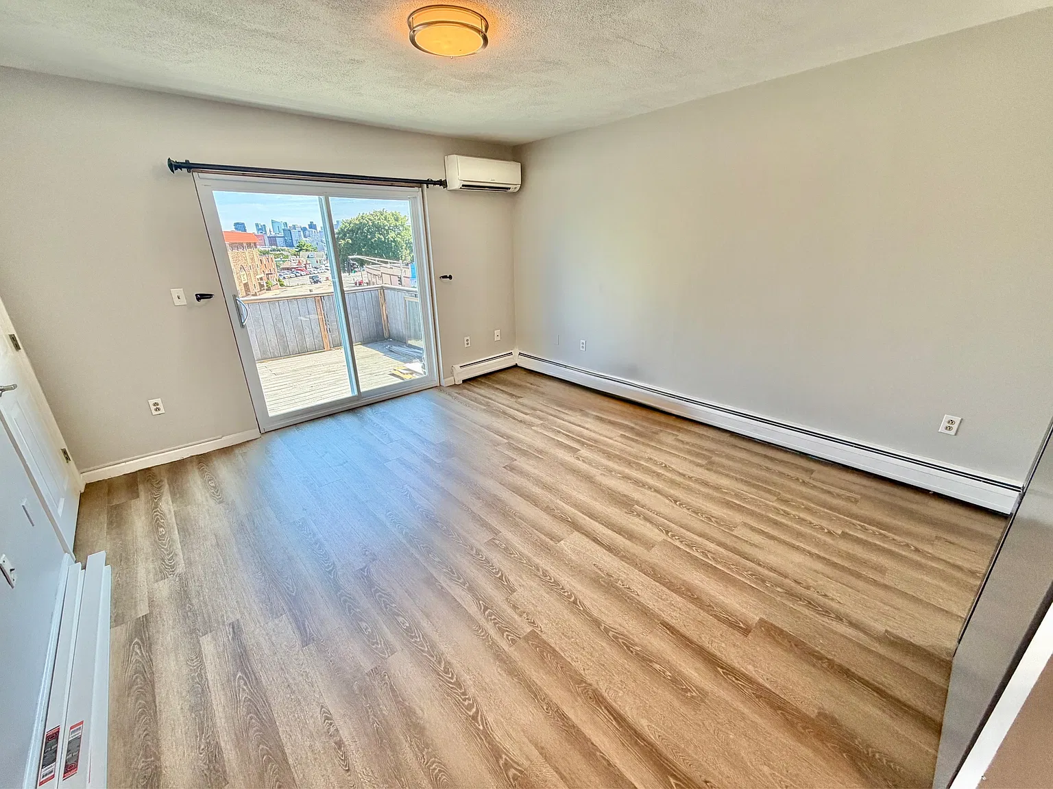 11 Highland Avenue - 2 — Photo 2