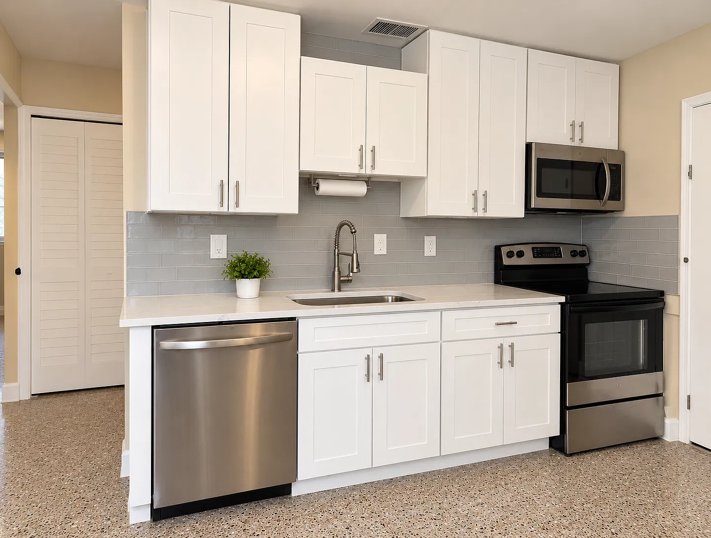 2 bed, 1065 sqft, $1,495 — Photo 2
