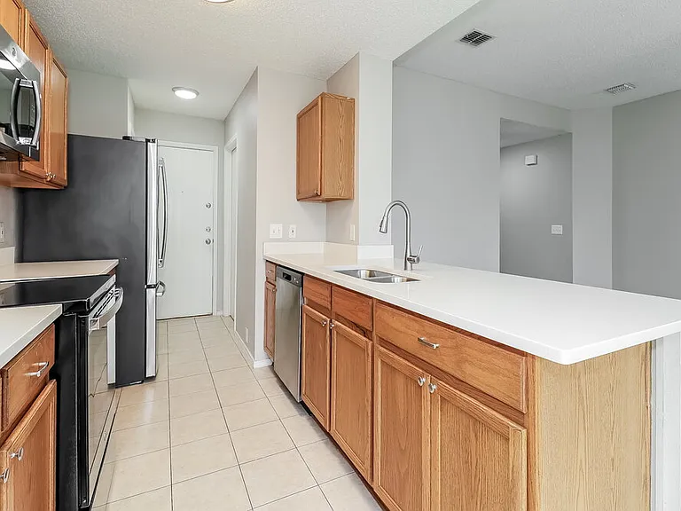 3317 Bentgate Ct — Photo 8