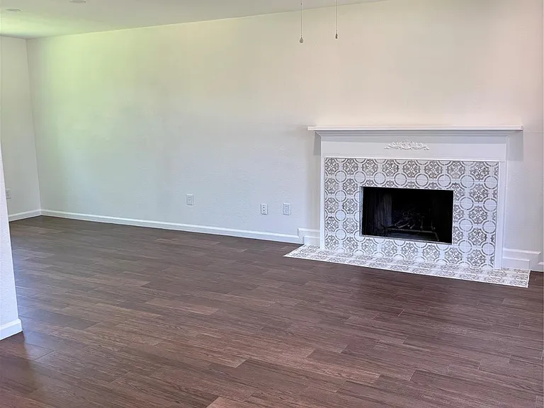 2666 Anthony Hay Ln — Photo 3