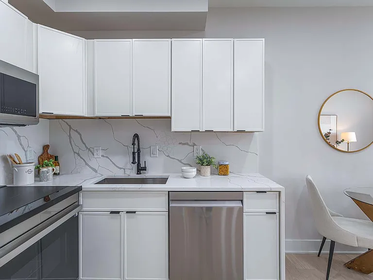 Paxton Park Apartments — Photo 7
