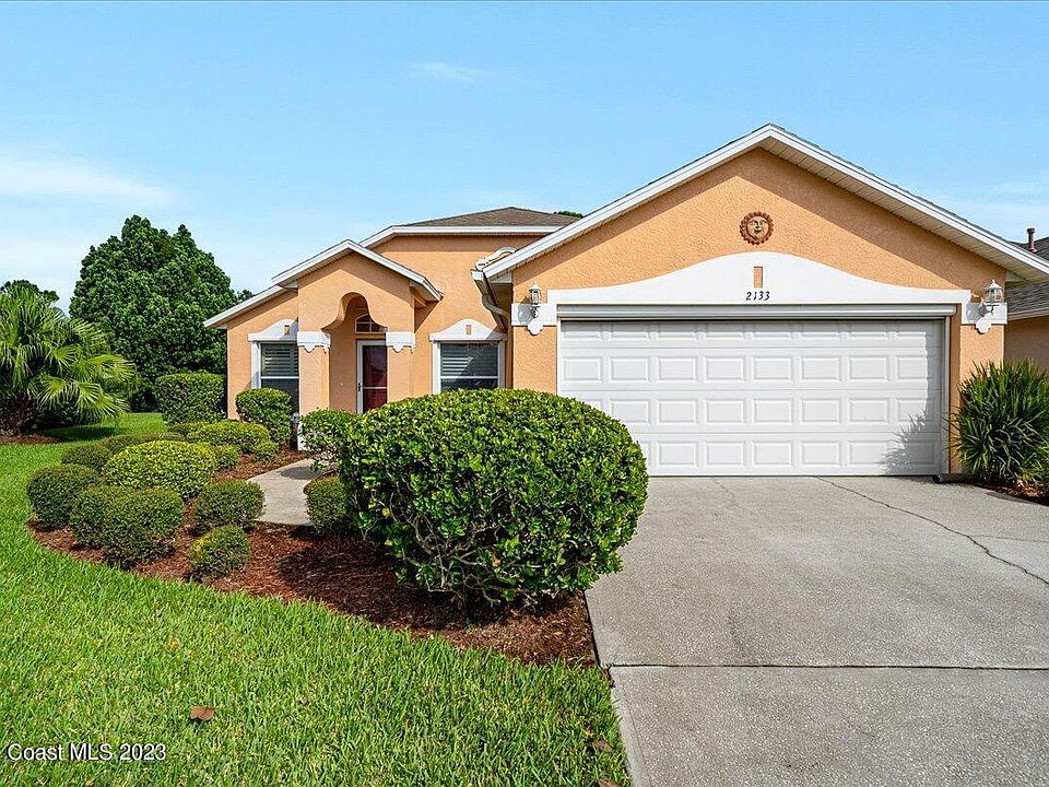 1st image of 2133 Chinaberry Cir SE