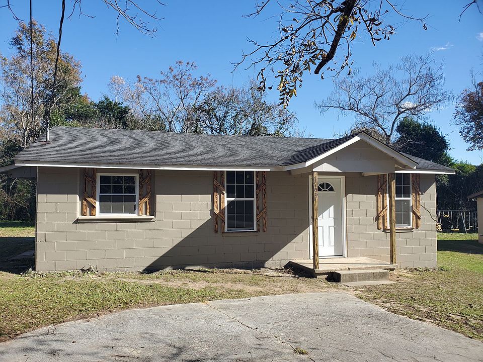 1st image of 109 Circle Dr