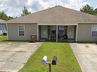 17296 Avondale Cir, Diberville, MS 39540