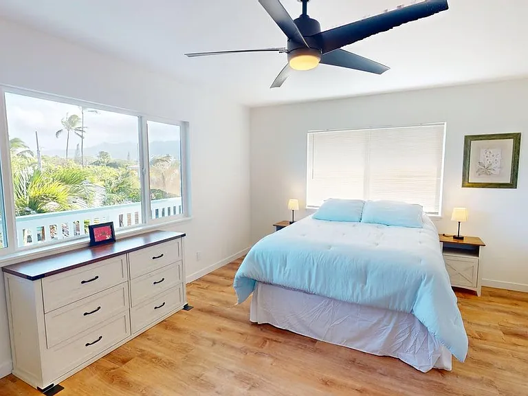 second floor bedroom w/full bath