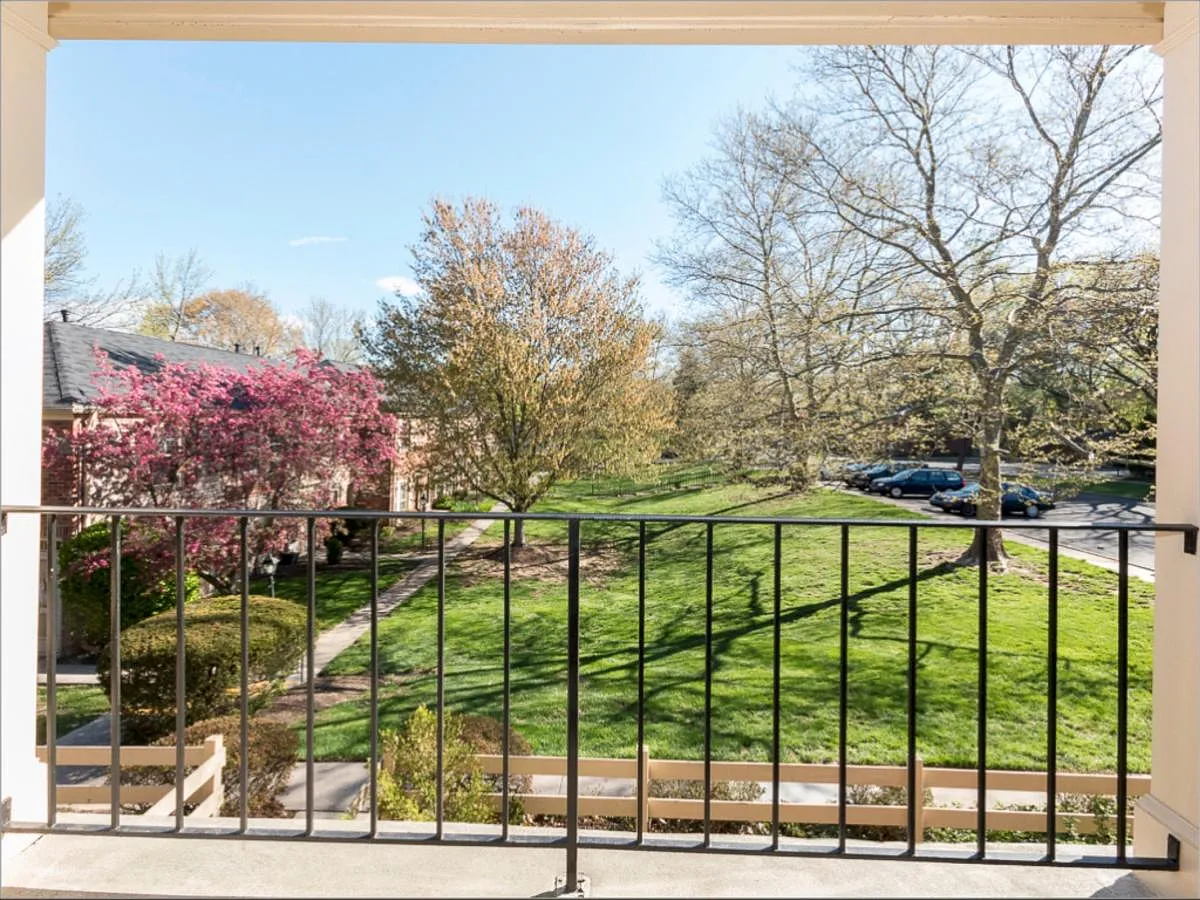 Building Photo - 109 Macklenburg Dr #2
