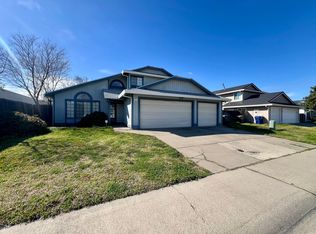 7972 Yeager Way, Sacramento, CA 95828