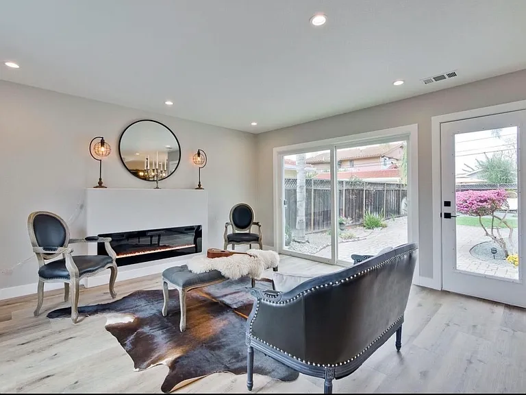 951 Camino Dr — Photo 7