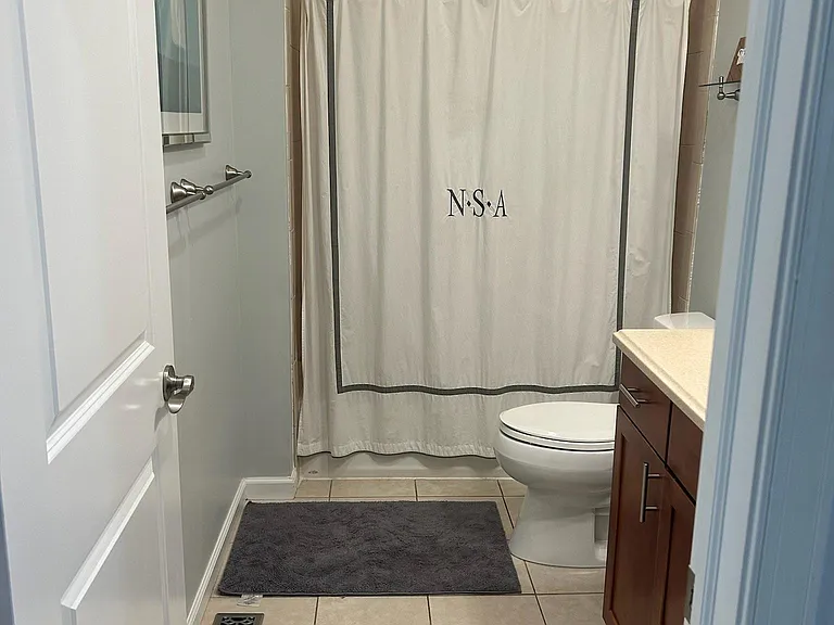 522 Carpenter St — Photo 12
