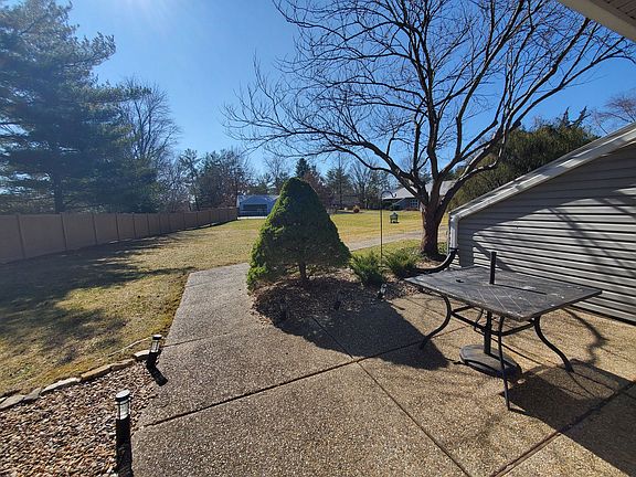 5th image of 2801 W Westridge Pl