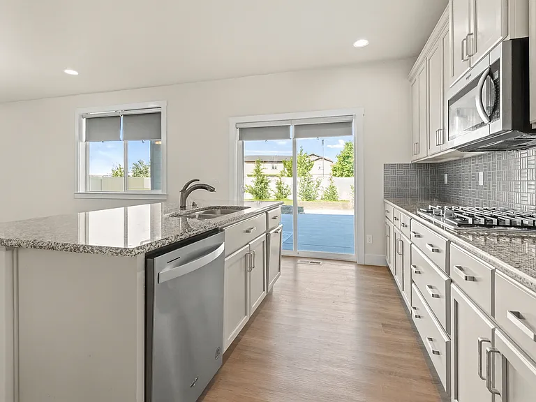 4923 N Glenrock Ave — Photo 16
