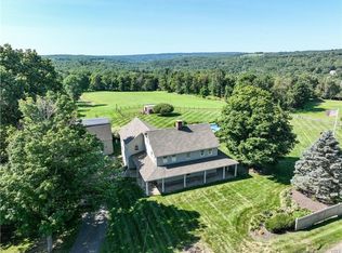 83 Thomson Rd, Bethlehem, CT 06751