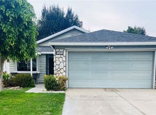 14132 Long View Dr, Fontana, CA 92337