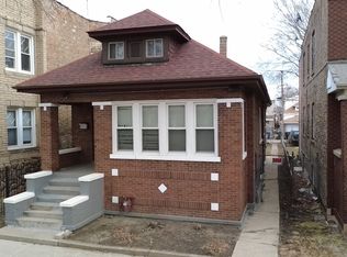 5711 S Maplewood Ave, Chicago, IL 60629