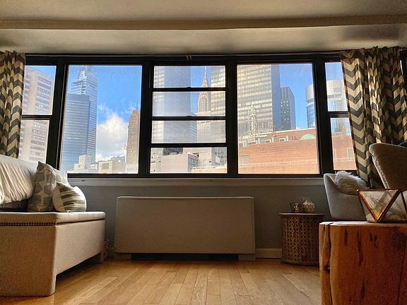 2nd image of 225 E 36th St APT 15A