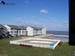 202 W Lakeshore F Dr #A-18, Pt Clinton, OH 43452